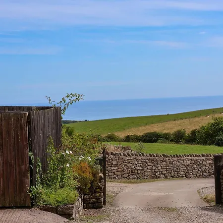 Dairy * Staintondale